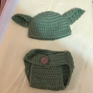 Baby Ewok crochet 2 piece set for newborn unworn handmade Star Wars babies